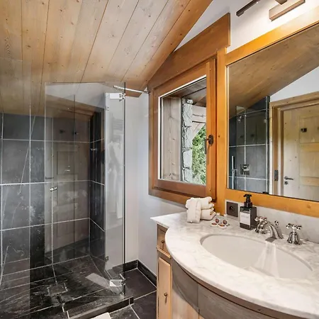 Prestigious 7br Alpine - Sauna, Cinema & Mont Blanc Panorama