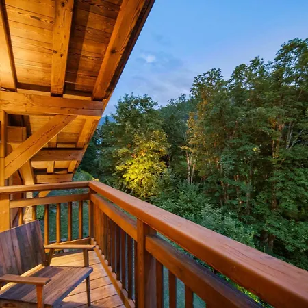 Prestigious 7br Alpine - Sauna, Cinema & Mont Blanc Panorama Chalet Megeve